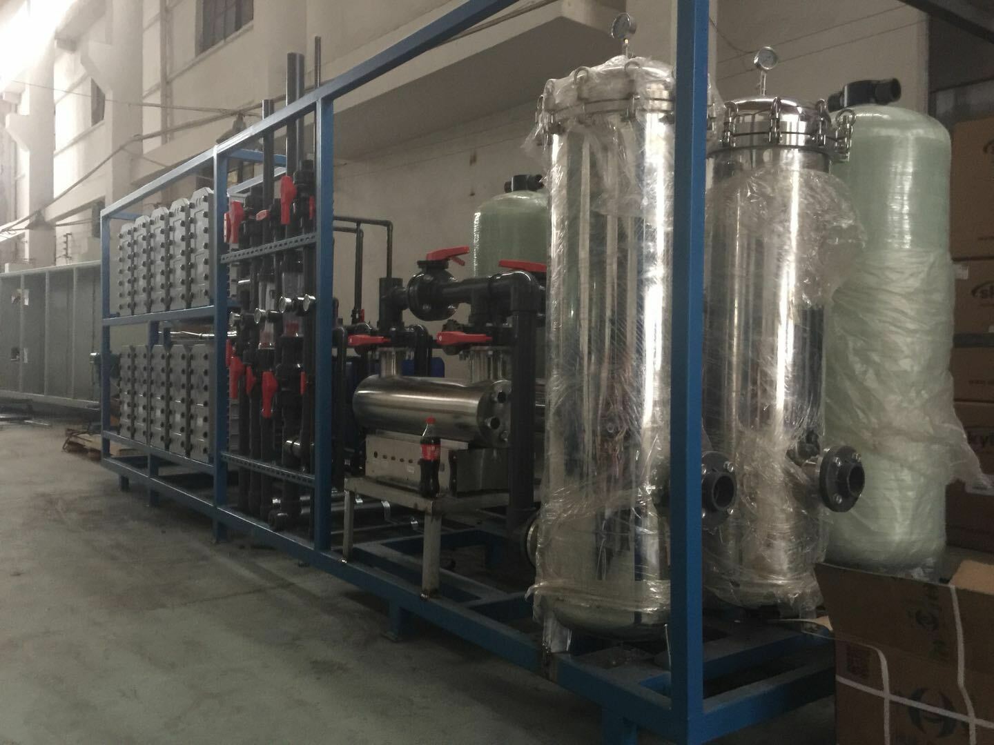 EDI超純水生產(chǎn)設(shè)備 EDI超純水生產(chǎn)設(shè)備