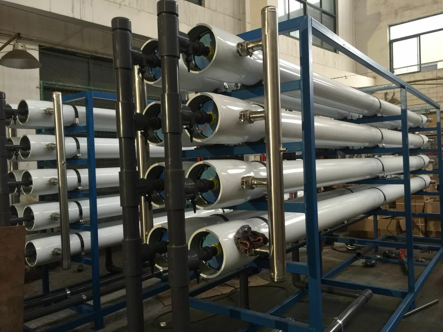 超純水設(shè)備反滲透系統(tǒng) 超純水設(shè)備反滲透系統(tǒng)